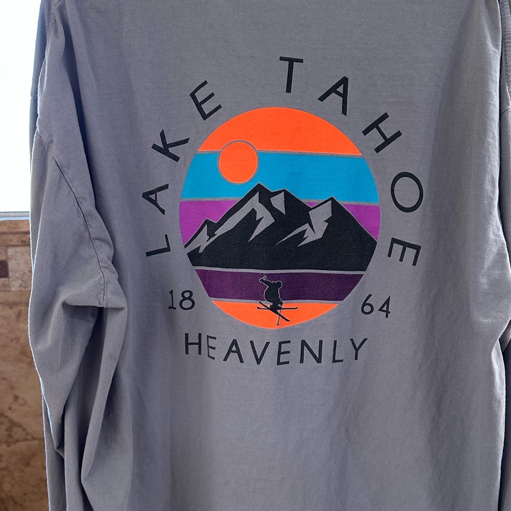 Lake Tahoe Heavenly SKI Resort Long Sleeve Gray T-Shirt w VTG Neon Ski Graphics - Picture 7 of 7